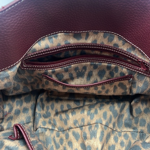 MAXX New York Signature Leather Handbag - Picture 9 of 12